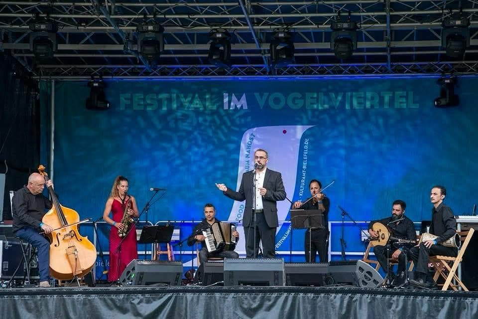 Layal Band live beim Festival im Vogelviertel